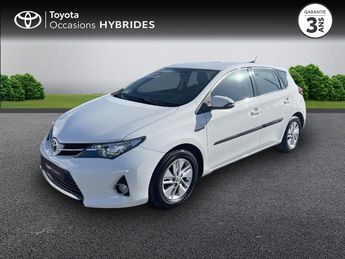  Voir détails -Toyota Auris HSD 136h Dynamic 15 5p à Pluneret (56)