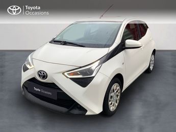  Voir détails -Toyota Aygo 1.0 VVT-i 72ch x-play x-app 5p MC18 à Pluneret (56)