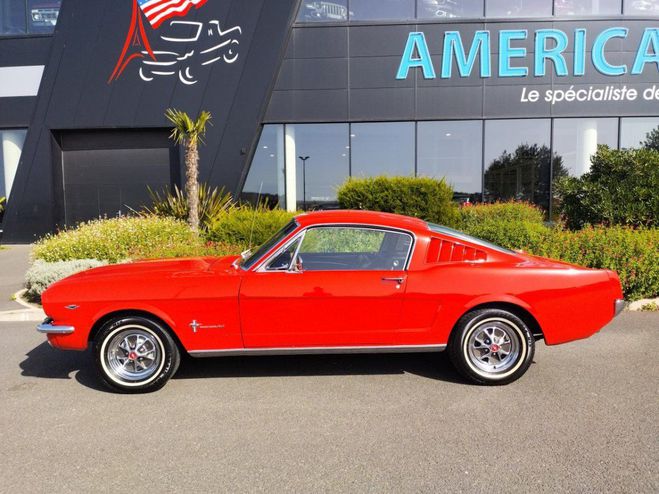 Ford Mustang FASTBACK Code C POPPY RED de 1965