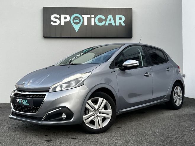 Peugeot 208 PureTech 82 Signature 5p Gris Artense de 2019