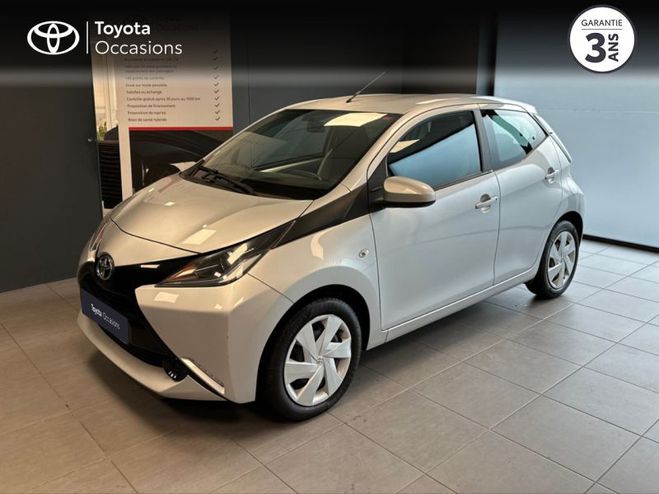Toyota Aygo 1.0 VVT-i 69ch x-play 5p Gris Titane de 2018