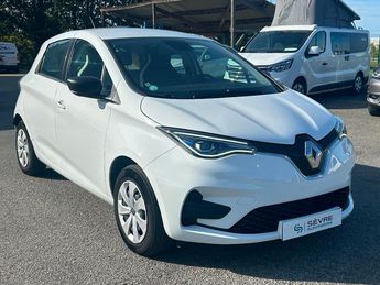  Voir détails -Renault Zoe Life charge normale R110 4cv à Vertou (44)