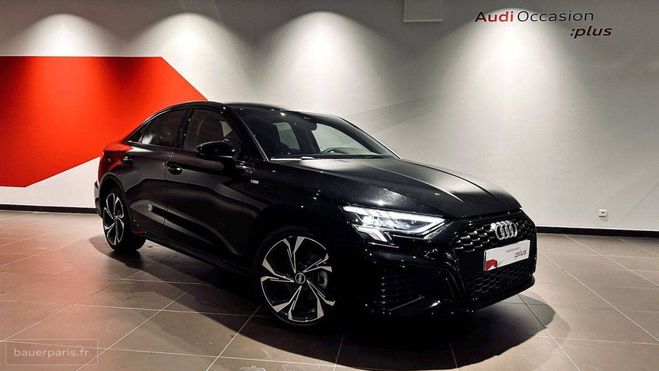 Audi A3 BERLINE 35 TDI 150 S tronic 7 S Line Noir de 2022