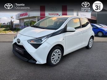  Voir détails -Toyota Aygo 1.0 VVT-i 69ch x-play 5p à Royan (17)