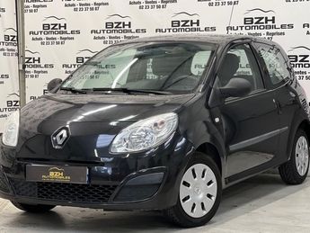  Voir détails -Renault Twingo 1.2 60CH AUTHENTIQUE à Vern-sur-Seiche (35)