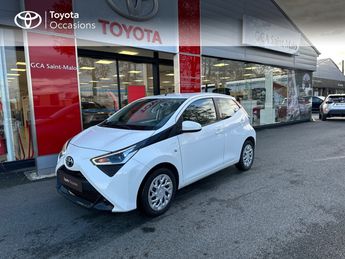  Voir détails -Toyota Aygo 1.0 VVT-i 72ch x-play x-app 5p MC18 à Saint-Jouan-des-Guérets (35)