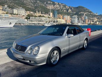  Voir détails -Mercedes Classe CLK 320 CAB Elégance BA à Monaco (98)