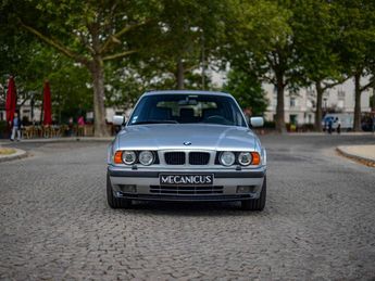  Voir détails -BMW M5 E34 Touring Elekta à Paris (75)