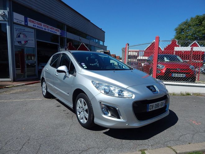 Peugeot 308 1.6 VTI 16V STYLE III 5P GRIS C de 2013