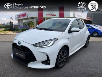  Voir détails -Toyota Yaris 116h Design 5p MY21 à Royan (17)