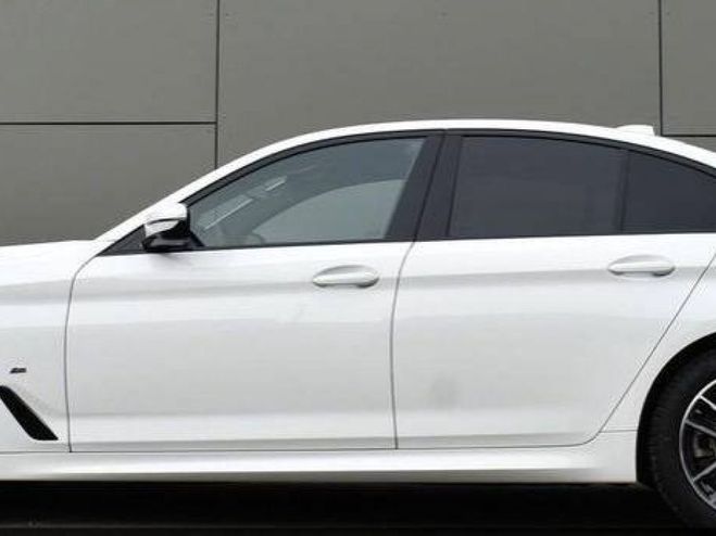 BMW Serie 5 M530 M530 286CH M SPORT/SHADOW/LED Blanc Mtallis de 2022