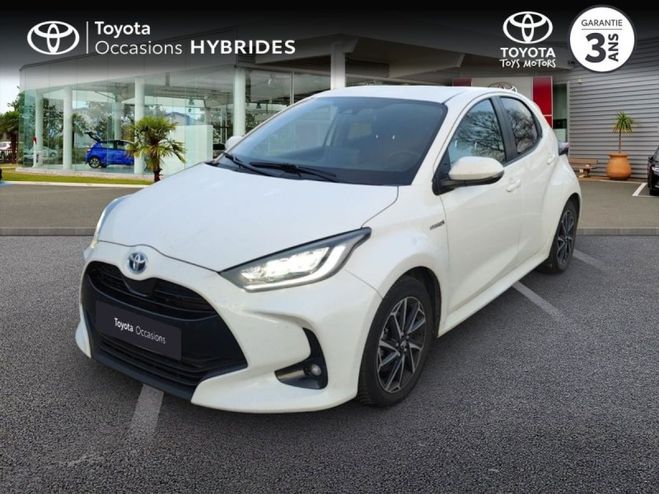 Toyota Yaris 116h Design 5p Blanc Pur de 2021