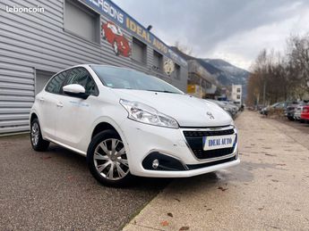 Voir détails -Peugeot 208 Affaire BlueHDi 100ch Premium Pack à Saint-Martin-d'Hres (38)
