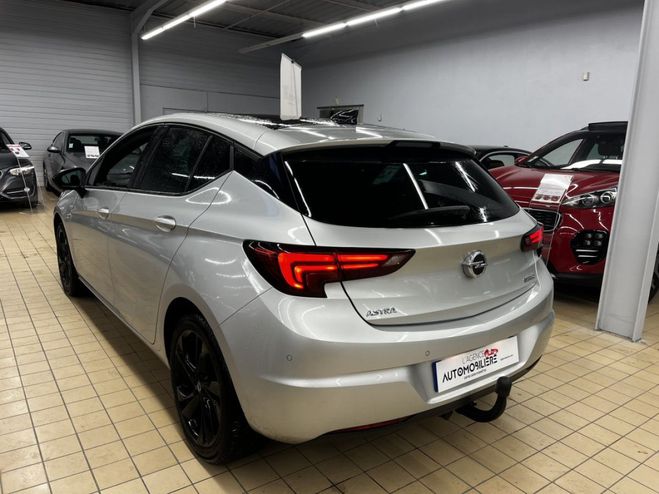 Opel Astra 1.4 T 125 BLACK EDITION Gris de 2018