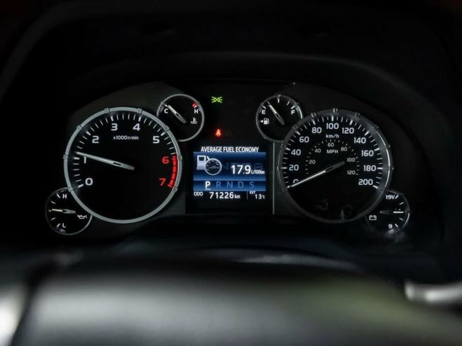 Toyota Tundra platinum crewmax 5.7l 4x4 tout compris h Marron de 2017