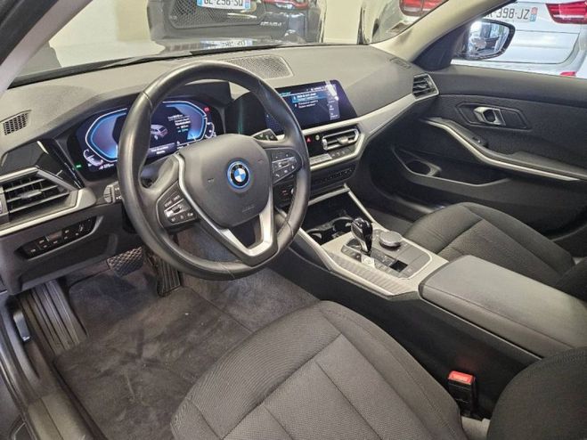 BMW Serie 3 Touring 320eA 204ch Business Design Mineralgrau de 2021