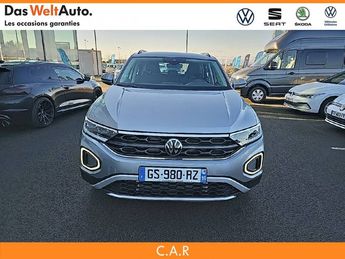  Voir détails -Volkswagen T Roc 1.5 TSI EVO 150 Start/Stop DSG7 Life Plu à  La Rochelle (17)