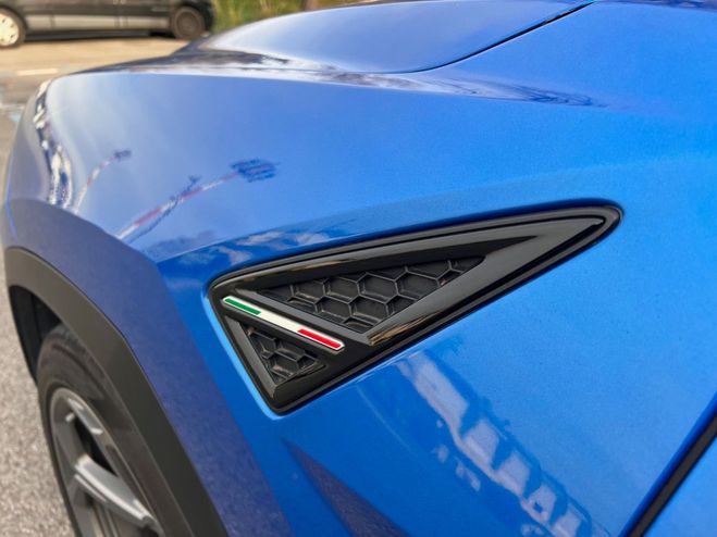 Lamborghini Urus  Bleu de 2018