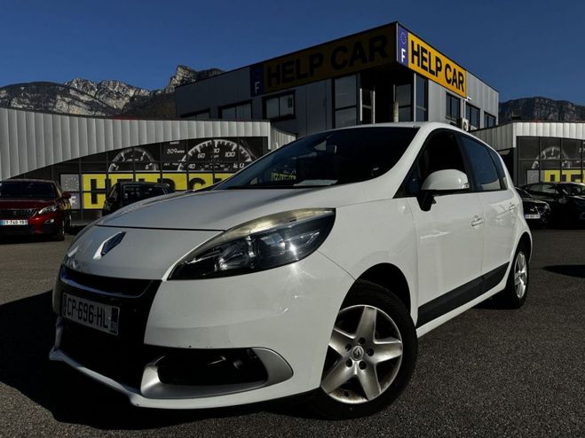 Renault Scenic III 1.4 TCE 130CH EXPRESSION Blanc de 2012