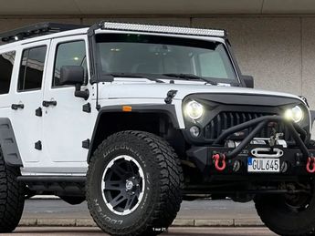  Voir détails -Jeep Wrangler unlimited 2.8 4WD 200 ch à Vieux-Charmont (25)