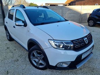  Voir détails -Dacia Sandero 1.5 dCi Stepway GPS CLIM CRUISE GARANTIE à Cuesmes (70)