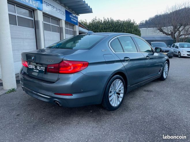 BMW Serie 5 Serie 530eA 252ch Luxury Euro6d-T Autre de 2018