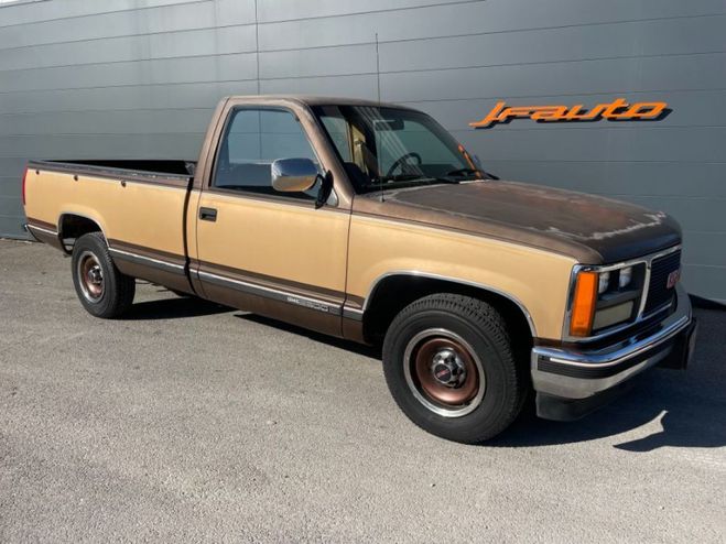 Gmc Sierra 5.7 V8 350 ci MARRON de 1988