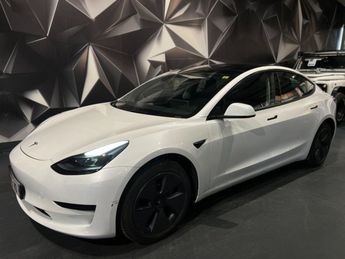  Voir détails -Tesla Model 3 STANDARD RWD PLUS MY22 à Aubière (63)