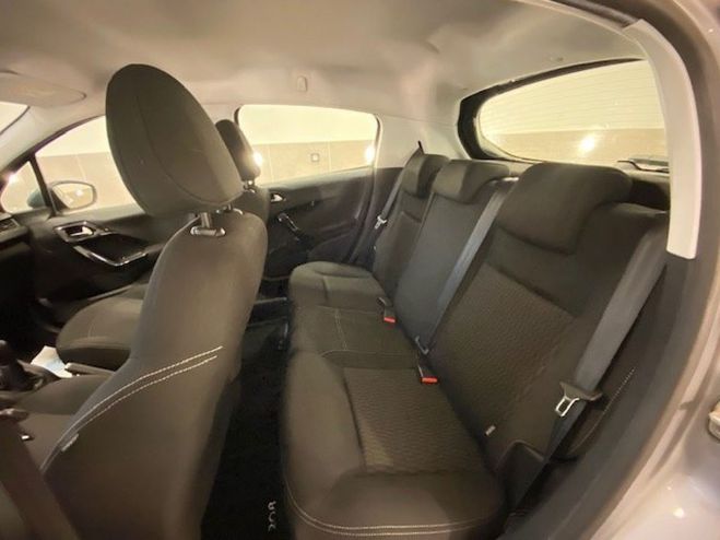 Peugeot 208 HDI 100CV ACTIVE BUSINESS Gris de 2019