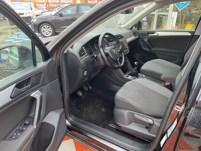 Volkswagen Tiguan 2.0 TDI 150 BV6 CONFORTLINE GPS LED 1ERE Noir de 2017