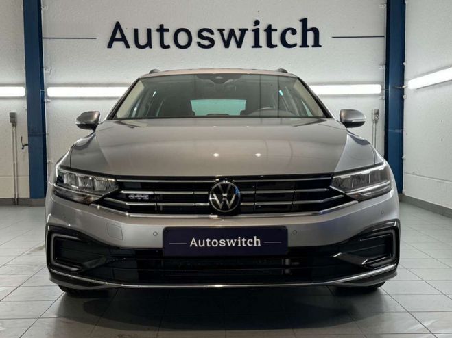 Volkswagen Passat Variant 1.4 TSI GTE Plug-in hybrid Gris de 