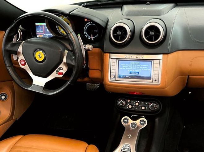 Ferrari California 4.3 V8 4 places  de 2010