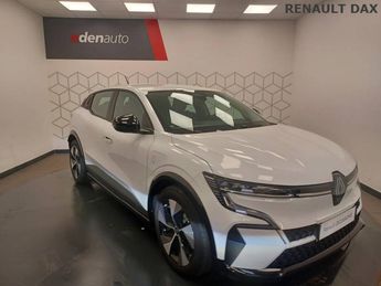  Voir détails -Renault Megane E-Tech EV40 130ch standard charge Equili à Dax (40)