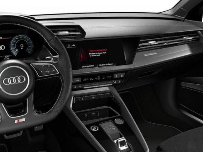 Audi A3 Sportback 40 TFSIe 204 S tronic 6 S Line BLEU NAVARRE METALLISE de 2022