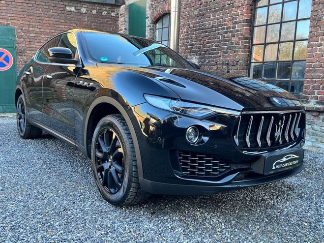 Maserati Levante /Panorama/1.Main noir  de 2000