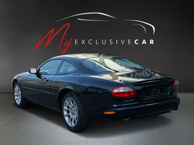 Jaguar XKR 4.0 BVA 375CH Vert Fonc Mtallis de 2000