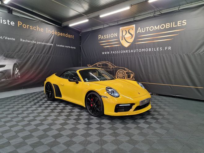 Porsche 911 992 CARRERA 4S CABRIOLET JAUNE RACING ?  Jaune Racing de 2019