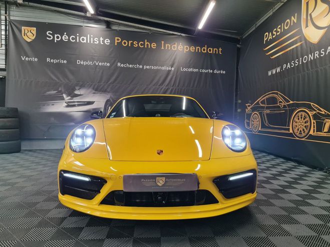 Porsche 911 992 CARRERA 4S CABRIOLET JAUNE RACING ?  Jaune Racing de 2019