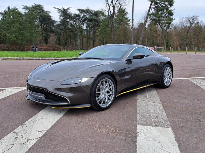 Aston martin V8 Vantage 007 Edition Cumberland Grey de 2021