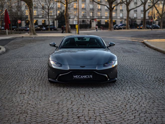 Aston martin V8 Vantage New Magnetic Silver de 2019