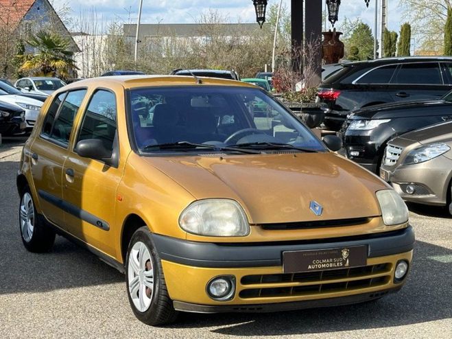 Renault Clio II 1.4 75CH RTE 5P Jaune de 1998