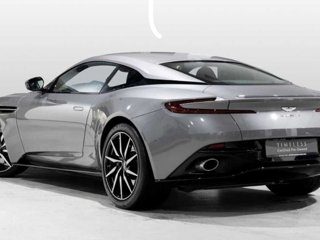 Aston martin DB11 V8  de 2020