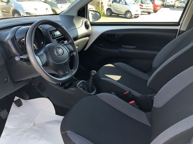 Toyota Aygo Aygo 1.0 VVT-i x Blanc de 2020