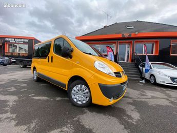  Voir détails -Renault Trafic 2 passenger 2.0 dci 114 authentique à Morsang-sur-Orge (91)