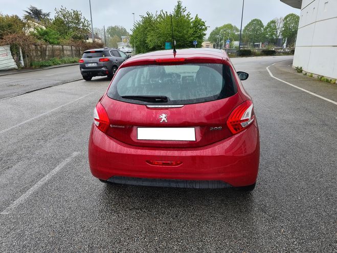 Peugeot 208 1.2 allure vendu en etat PROBLEME MOTEUR Rouge de 2012