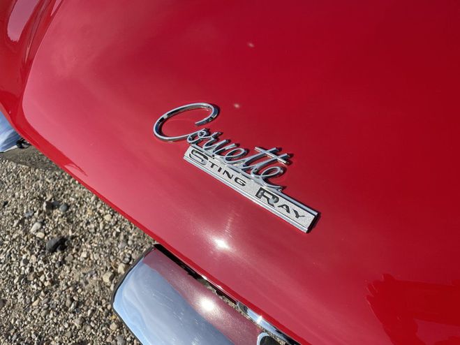 Chevrolet Corvette C2 V8 Rouge de 1965