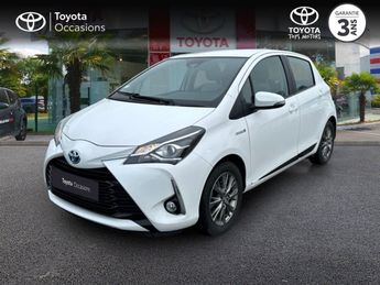  Voir détails -Toyota Yaris 100h Dynamic 5p RC19 à Saintes (17)