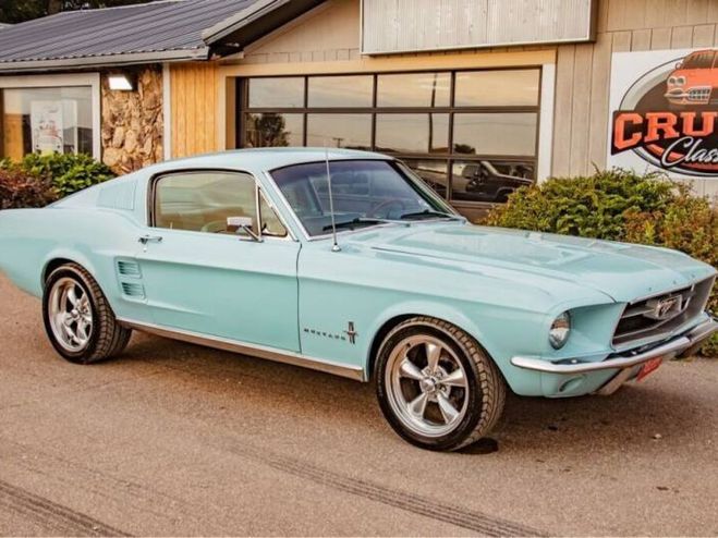 Ford Mustang Fastback  de 1967