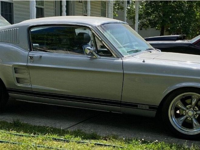 Ford Mustang Fastback S Code 390 GT  de 1967