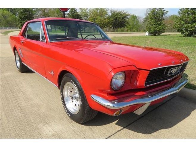 Ford Mustang Coupe Auto  de 1966